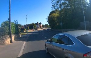 EJ63 EJY | Car driver wins educational course for dangerous close pass