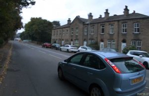 SL07 KBX | Driver close passes cyclist on Thornhill Road in Dewsbury