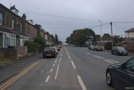 PJ13 WTL | Close pass results in driver dealt with for inconsiderate driving