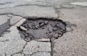Leeds accelerates pothole repairs after rain‑hit winter, easing risks for cyclists