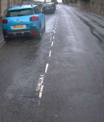CV14 RHX | Seat Leon overtakes too close on the A58 at Ripponden