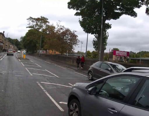 FD63 OJW | Close pass on A641 as car overtakes cyclist in Brighouse