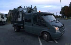 NJ08 VYN | Van cuts corner, narrowly missing cyclist at Wyke junction