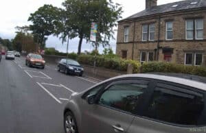 WA64 XSK | Kia Venga overtakes cyclist too closely on Bradford Road